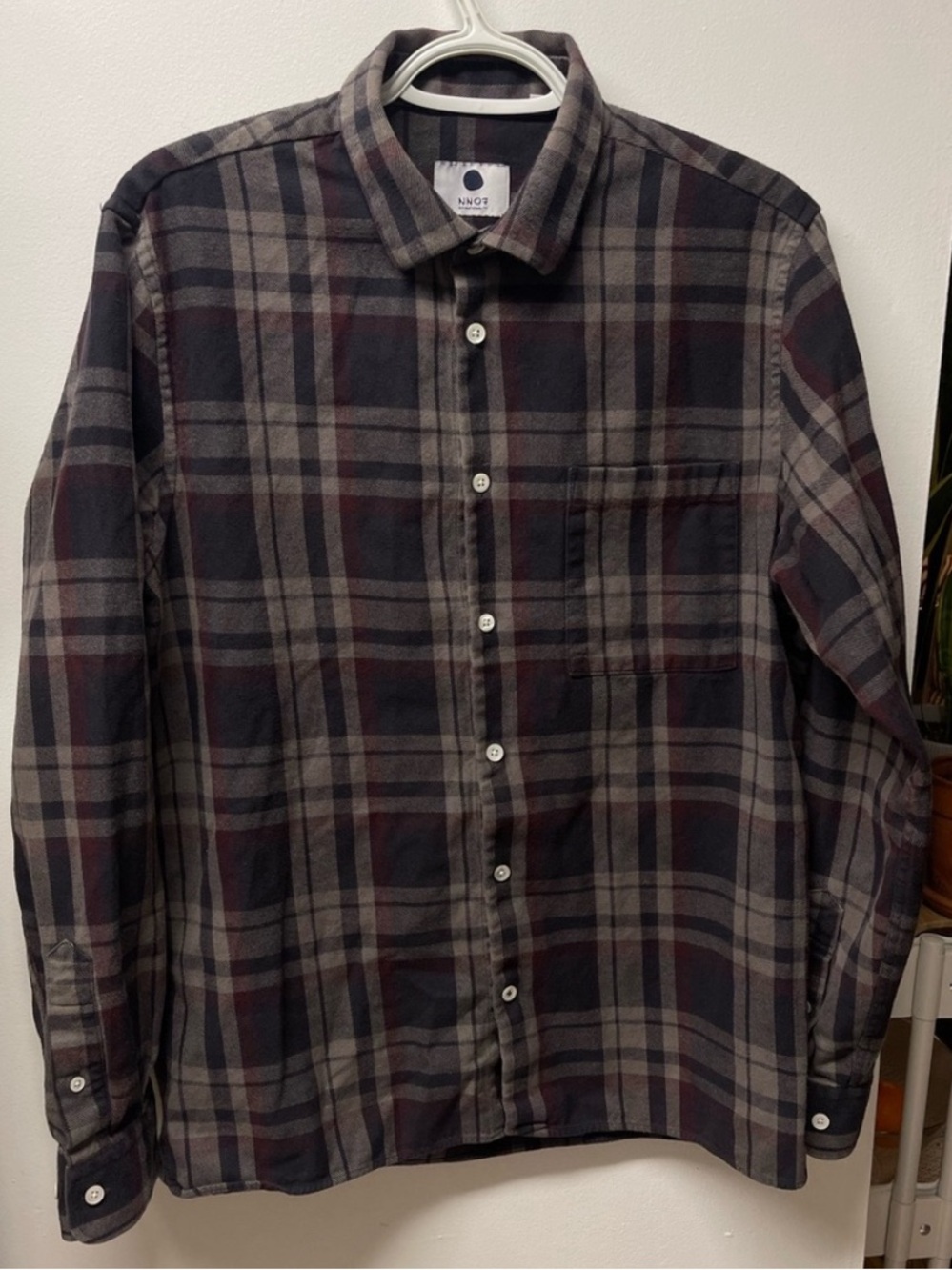 NNO7 Basso Classic Plaid
Cotton Flannel Casual
Button-Up Shirt 100% Cotton
Sz M